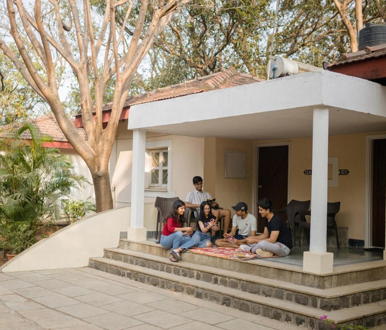 Modi'S Resort, Karjat Exterior photo